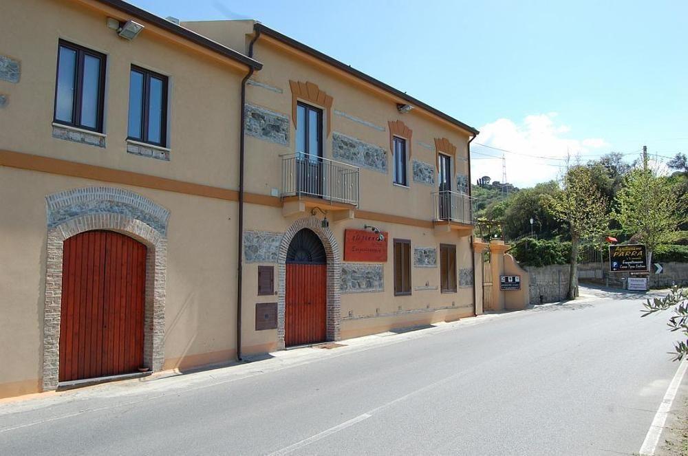 Agriturismo Parra Santa Lucia del Mela 외부 사진