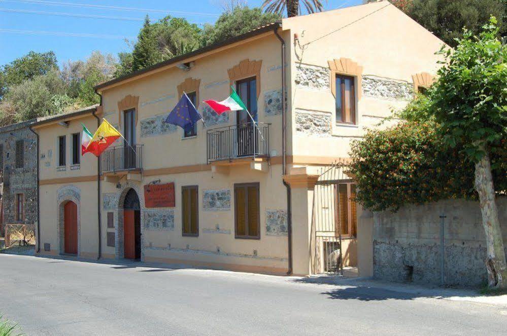 Agriturismo Parra Santa Lucia del Mela 외부 사진