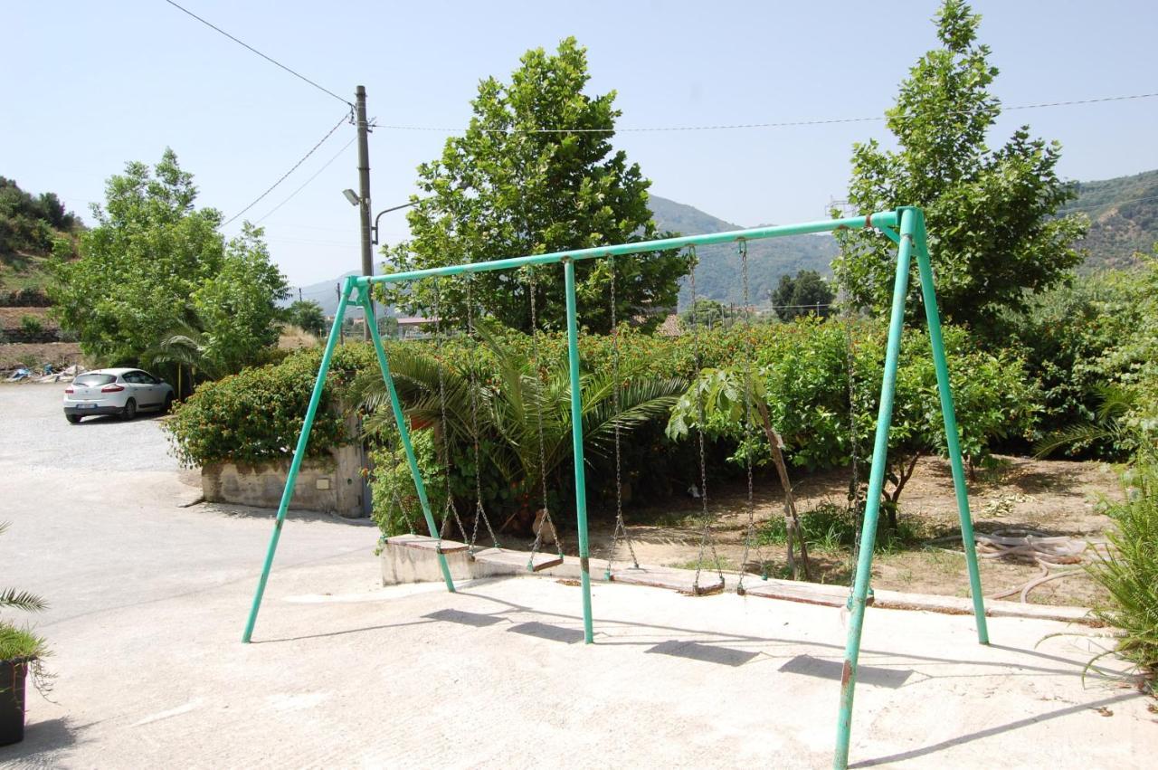 Agriturismo Parra Santa Lucia del Mela 외부 사진